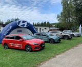 Tento víkend (24.9 - 26.9 2021) se s námi můžete potkat na Valašské zahradě! Přijďte si užít den plný zábavy a zároveň si prohlédnout nové modely značky Hyundai! Na místě je i Nový plně elektrický model Ioniq 5 s nejnovějšími technologiemi! ... Kde? Sport camp Pod Strání 2268 Rožnov pod Radhoštěm Těšíme se na Vás ! Zobrazit víc